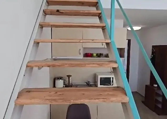 Seaview With Garden & Pool *